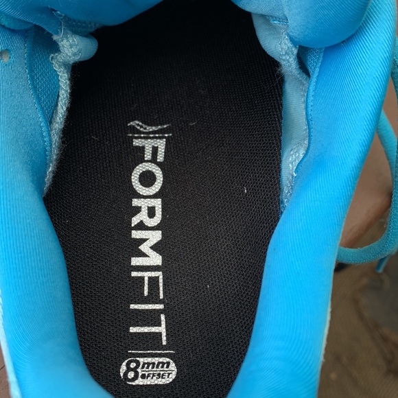 Saucony Formfit 10 Like New - Picture 6 of 7